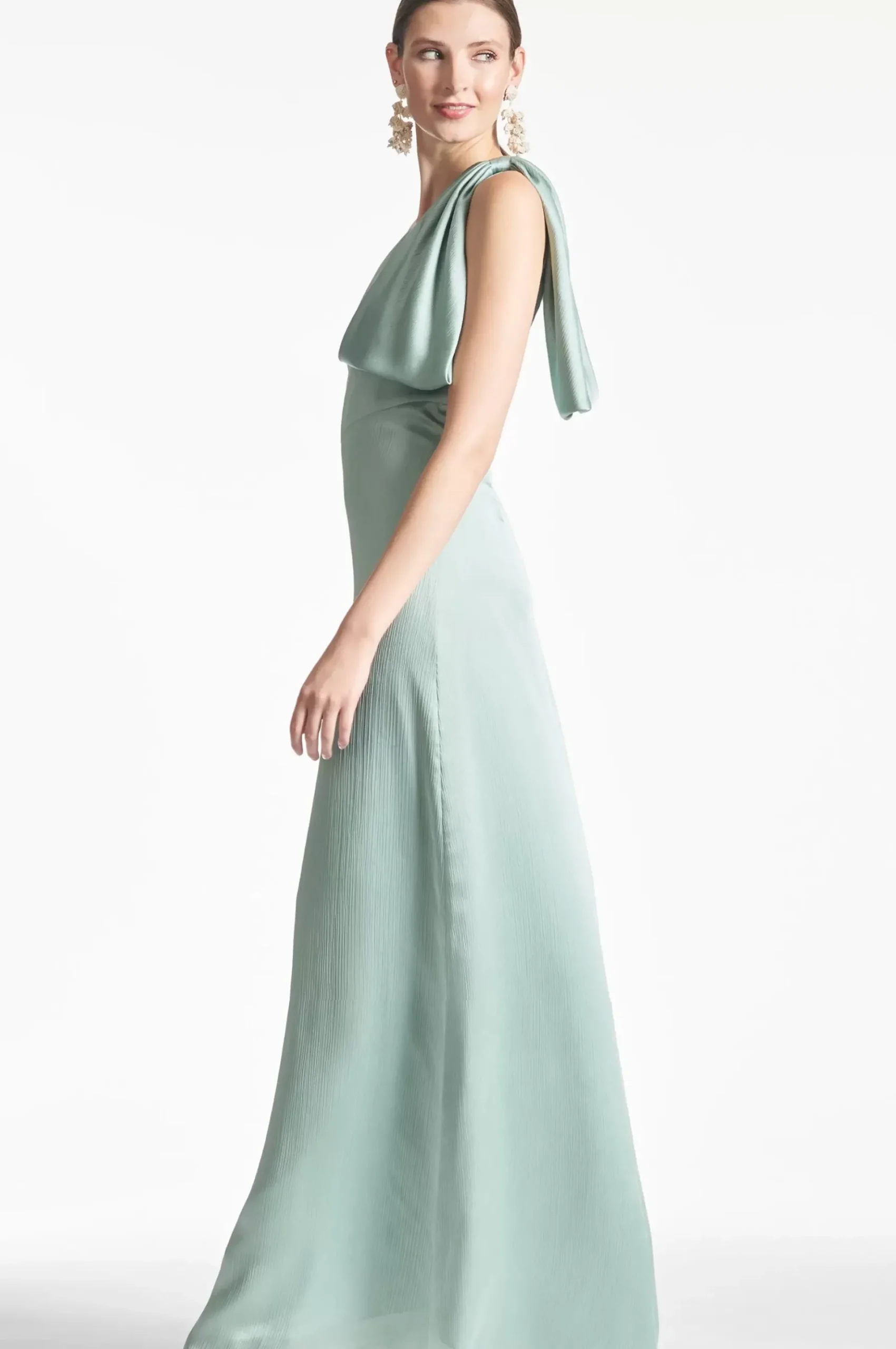 Chelsea Gown-Sachin & Babi Online