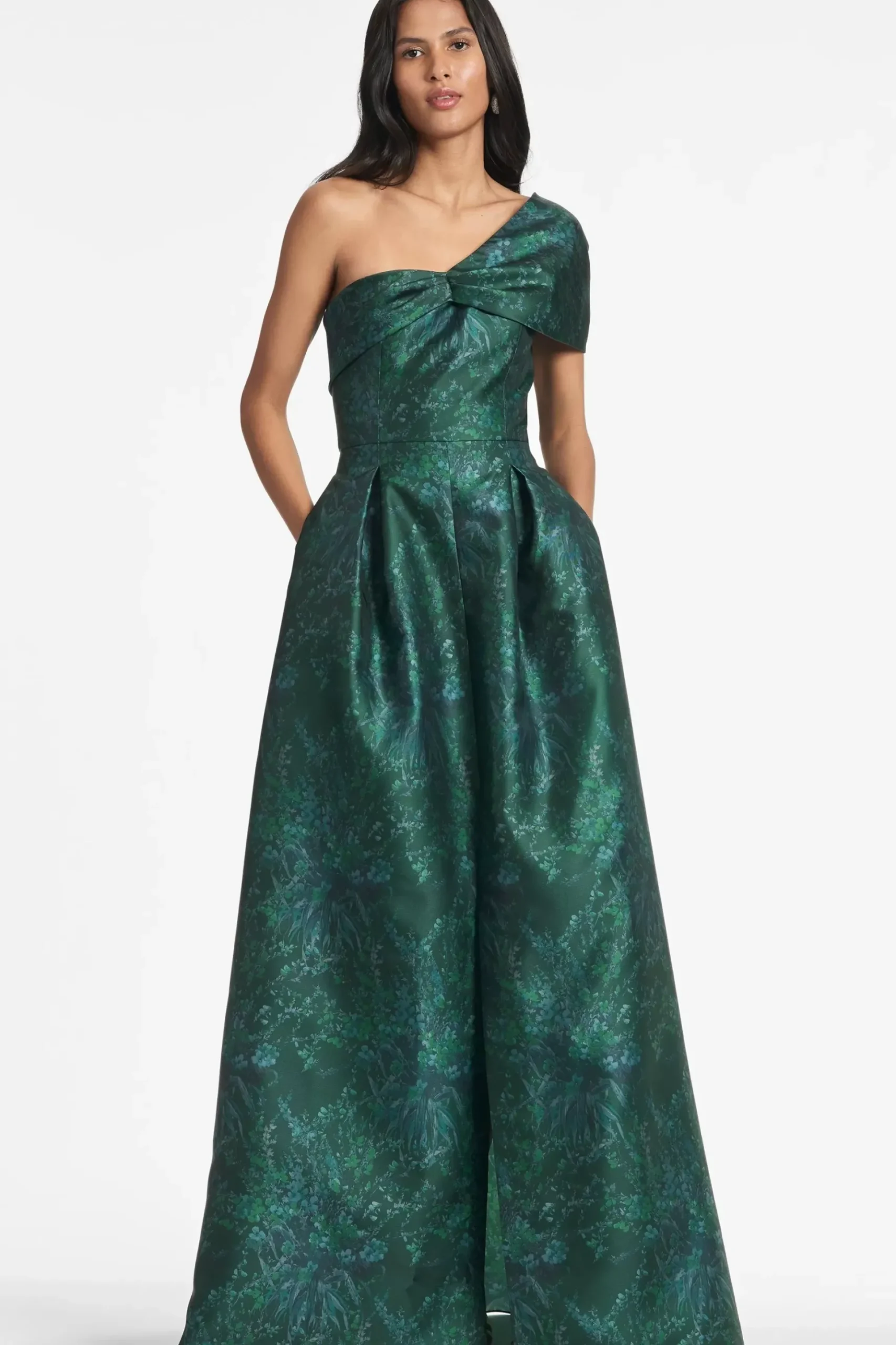 Deliah Gown-Sachin & Babi Online
