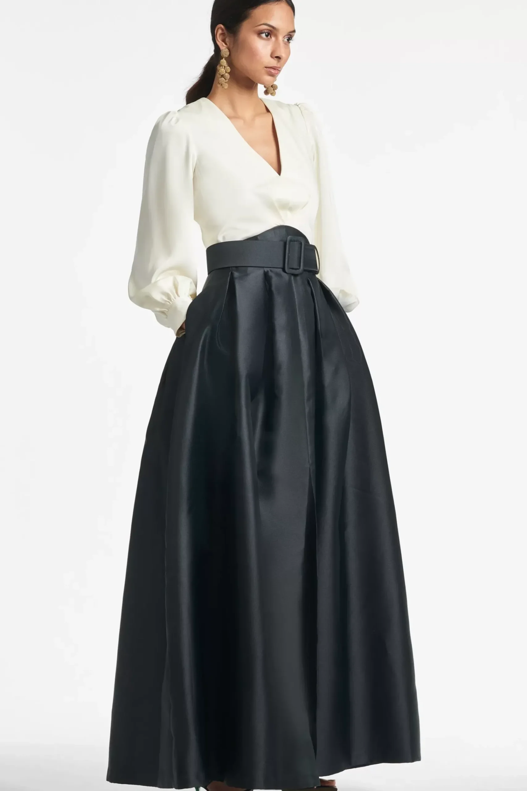 Zoe Gown-Ivory/-Sachin & Babi Online